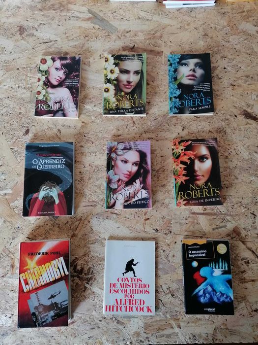 Vários livros em excelente estado