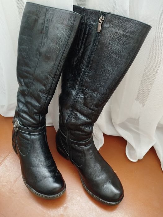 Жіночі зимові чоботи  р.40.