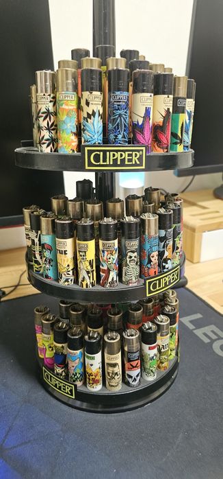 Coleção isqueiros clipper com expositor