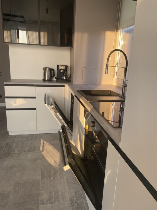 Здається 2-кімн квартира ЖК Метрополіс