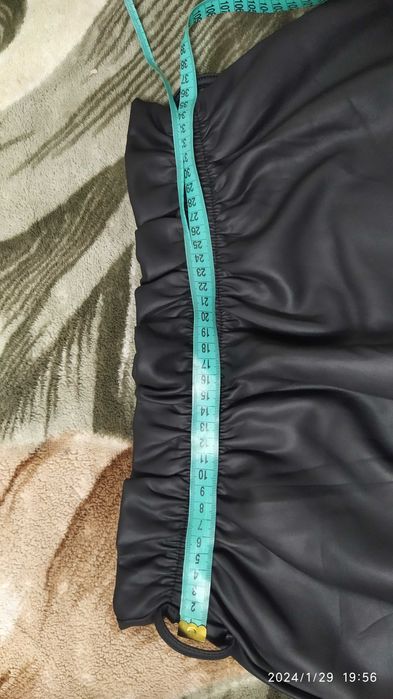 Жіноча спідниця з екошкіри