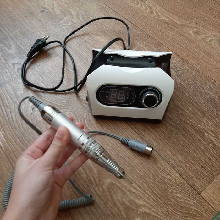 Фрезер для манікюру і педикюру