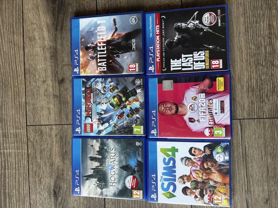 PlayStation 4 PS4 1TB+dwa pady+gry
