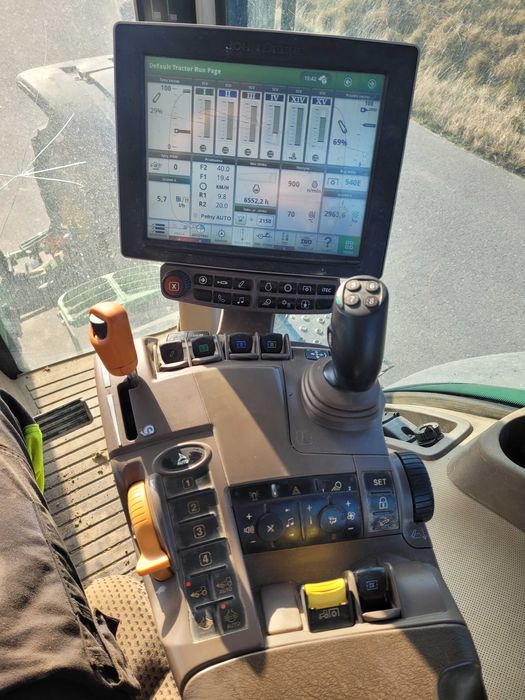 John deere 7210r rok 2015 mth 6500