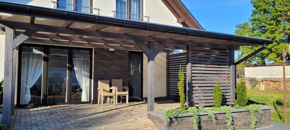 Pergola tarasowa zadaszenie tarasu