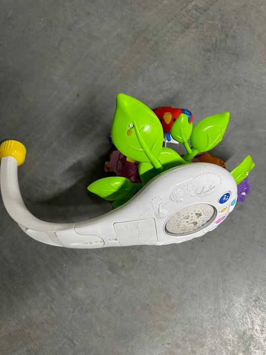 zabawka wisząca dla dziecka