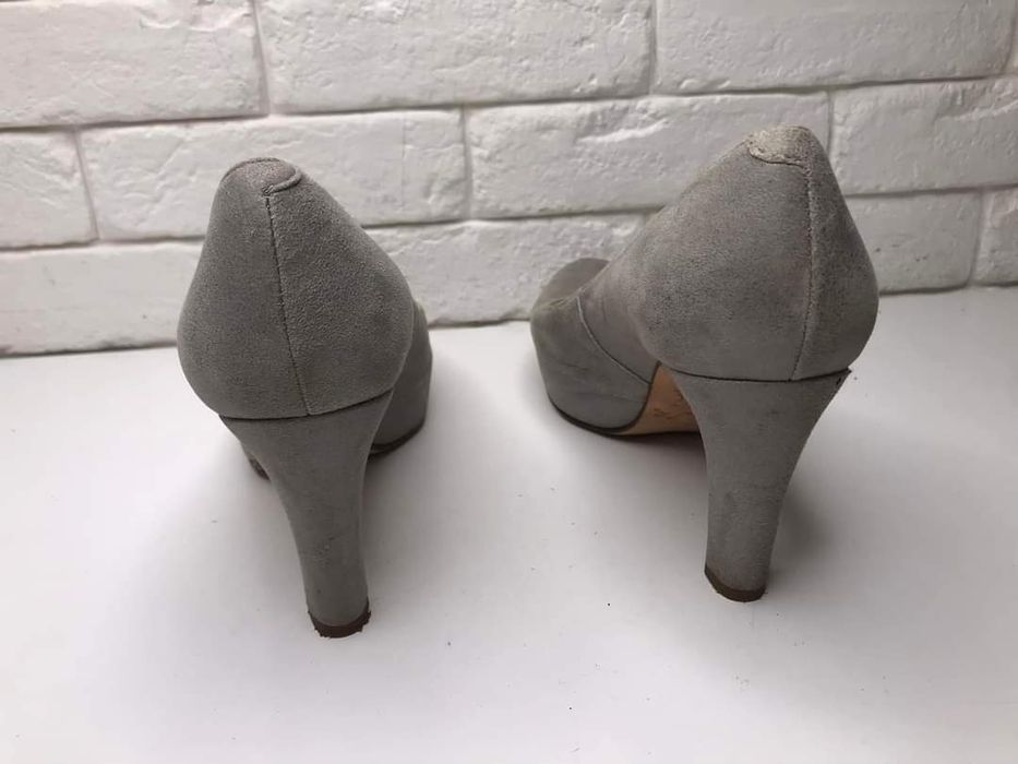 Czółenka skórzane Unisa  Rozmiar 41