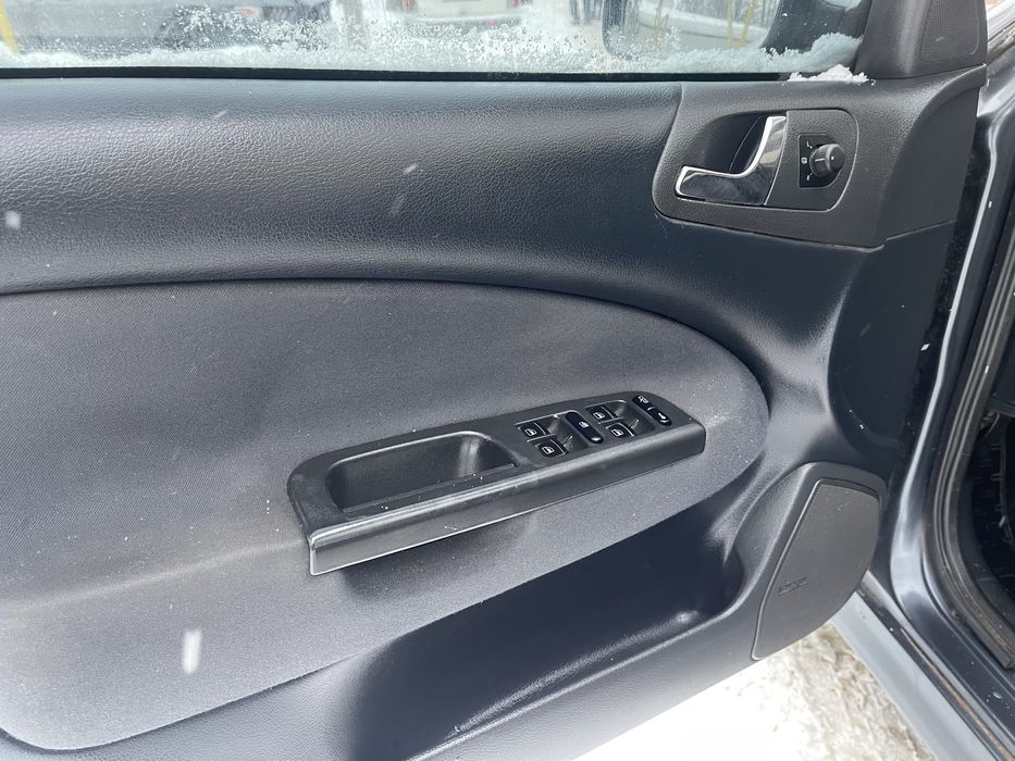 Продам Skoda OCtavia Tour 2007