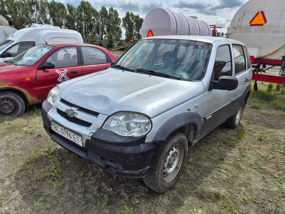 Автомобіль CHEVROLET NIVA -21230