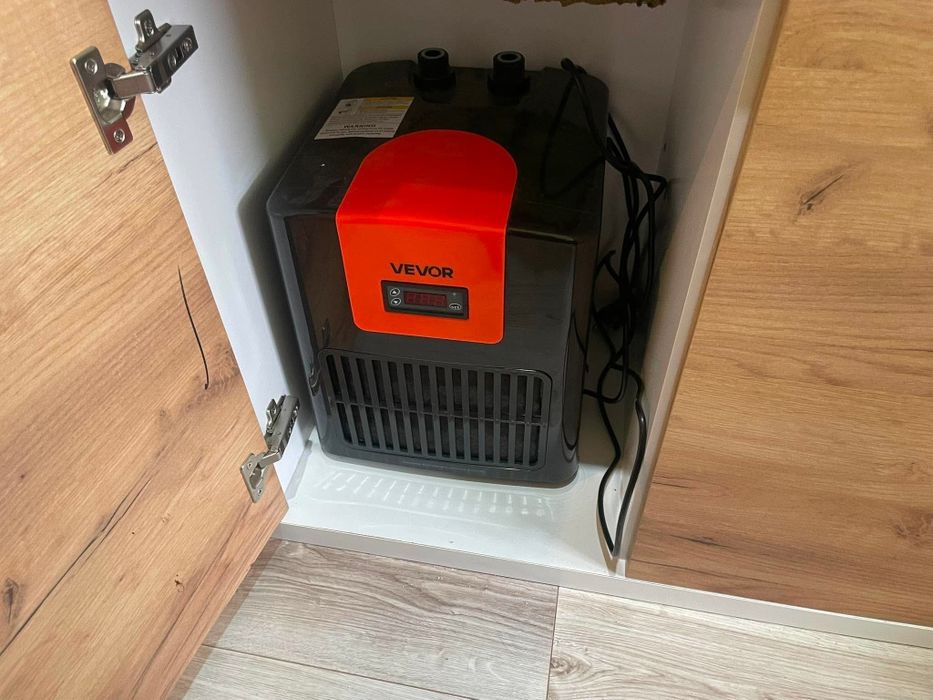Chiller akwarystyczny VEVOR