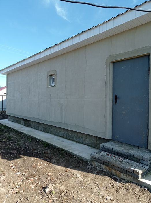 Новобудова біля міста Чернігів.