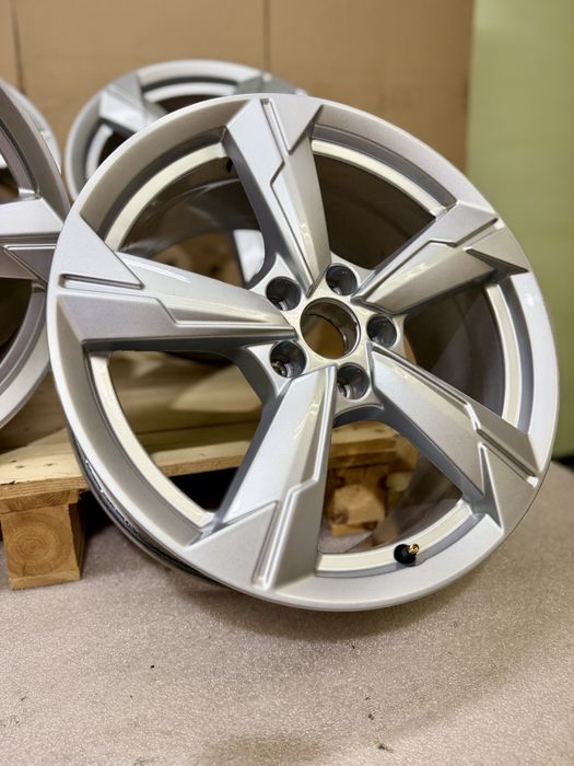Alufelgi OE Audi A6 18 cali 5x112, ET39 VW Skoda Seat Stan bardzo dobry