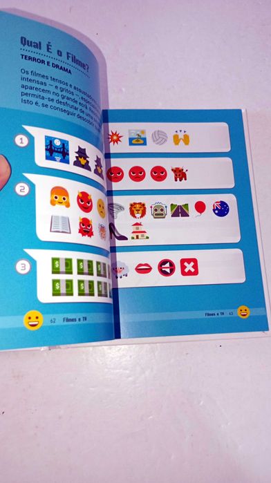 Quebra- Cabeças com EMOJIS