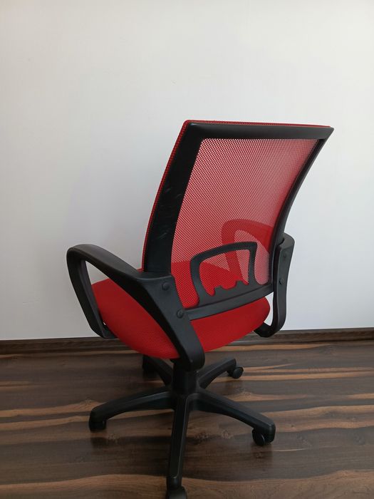 Krzesło biurowe obrotowe