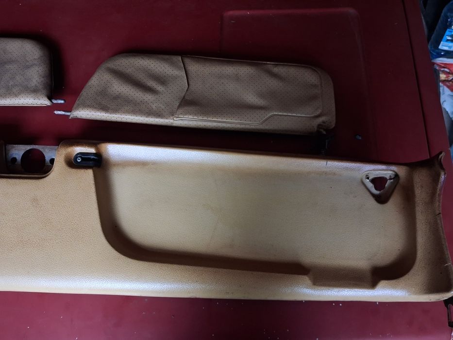 Травмозащита з козирьками від сонці ручками