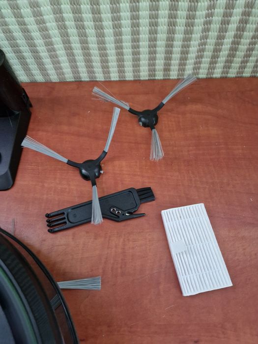 Odkurzacz robot sprzątający Cleanova W7