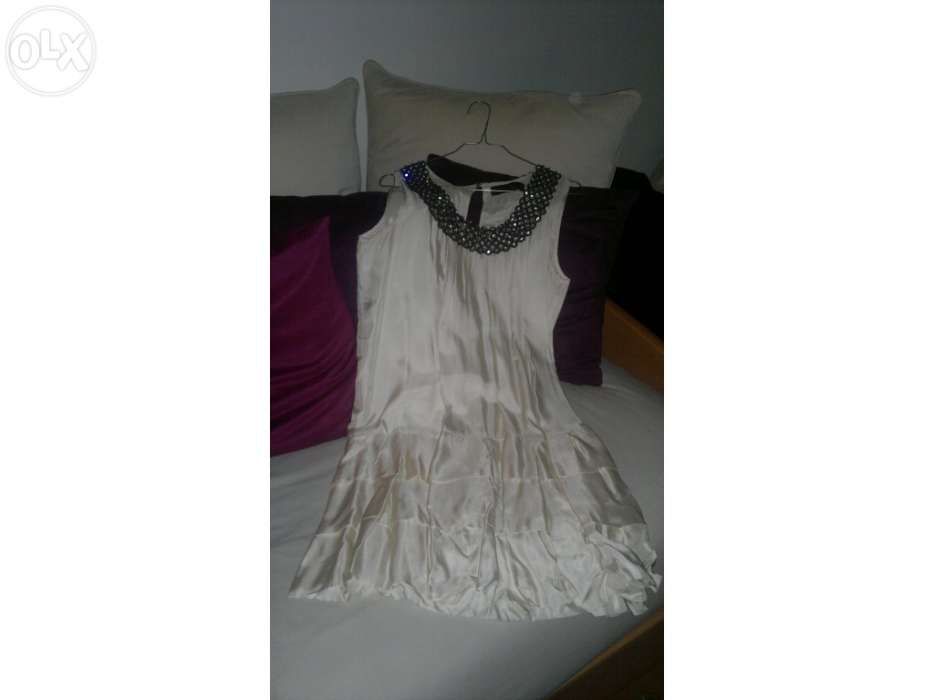 Vestido Zara