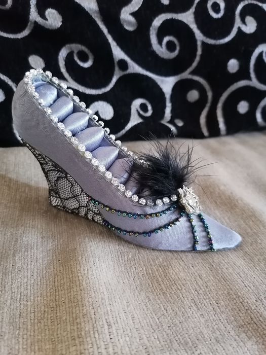 Держатель колец туфель туфелька для прикрас для обручок каблучок