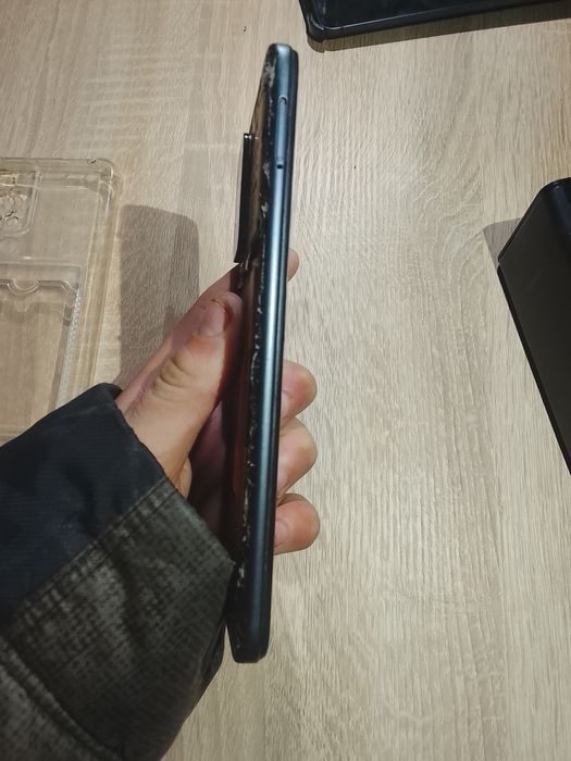 Продам Redmi 10 потрібна заміна дісплея