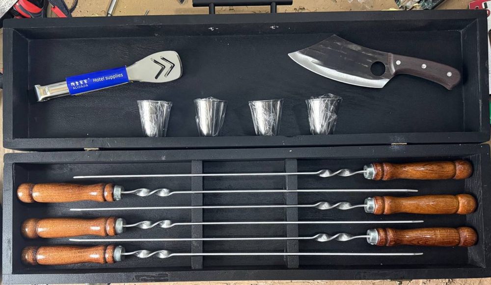 Подарочный набор шампуров в кейсе чемодане мужу, другу начальнику