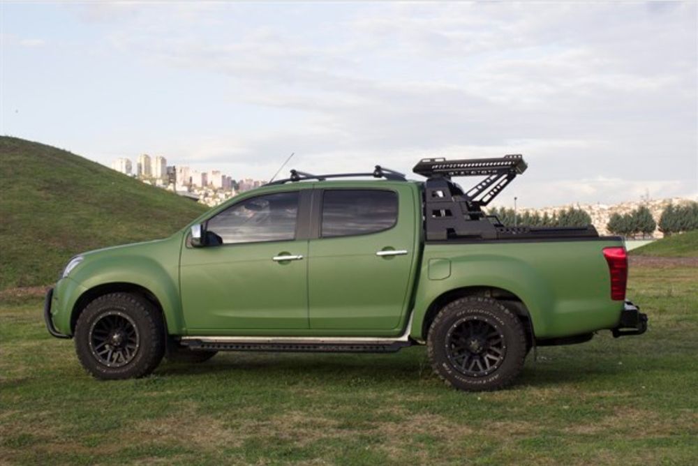 Isuzu D-Max orurowanie paki platforma bagażnik COMBAT z koszem