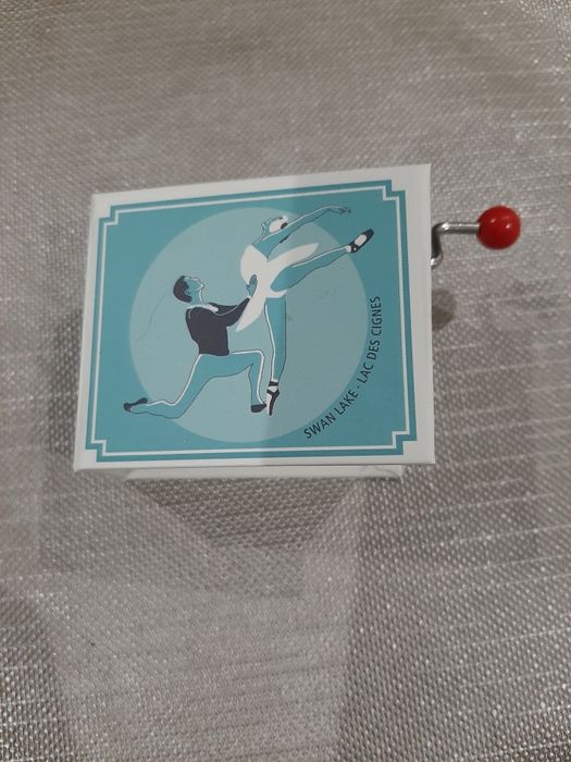 Caixa de Musica Swan Lake