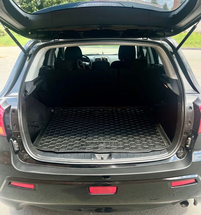 Mitsubishi ASX 2011
