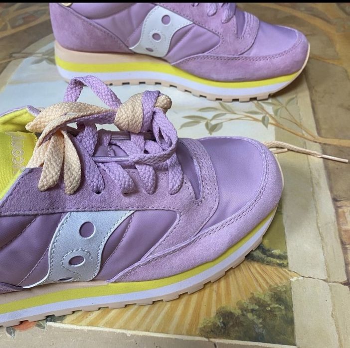 Saucony.  Кросівки  жіночі.  Розмір 38. Нові. Оригінал.