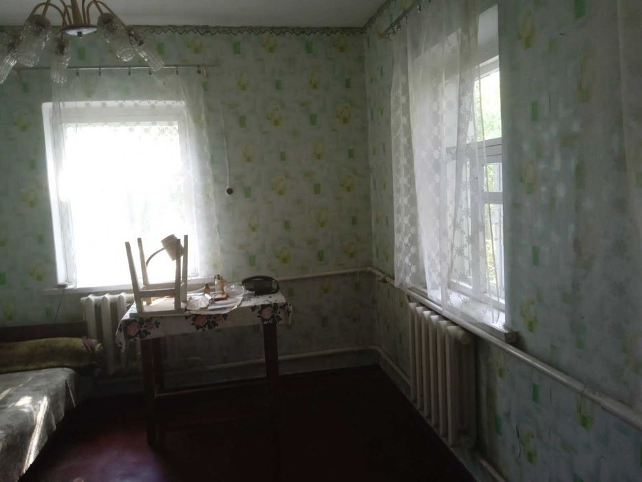 Продається будинок в м. Тараща