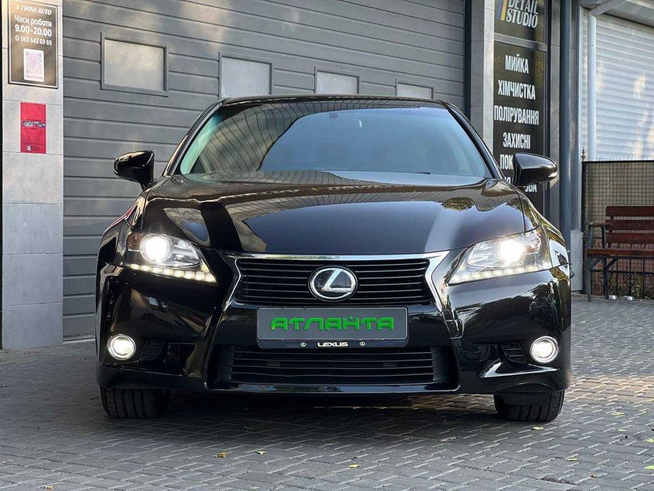 Lexus GS Офіціал 2013
