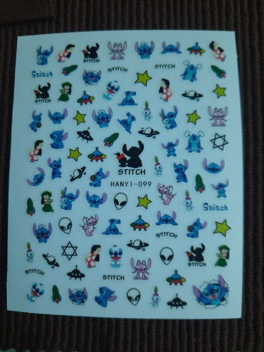 Naklejki na paznokcie Stitch
