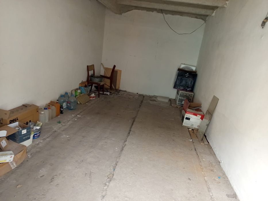 Продам гараж бетон