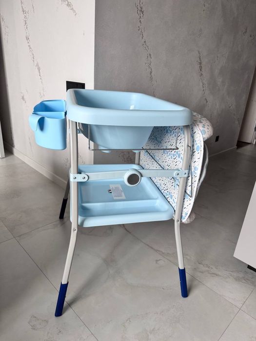Пеленальний столик з ванночкою (стан відмінний)