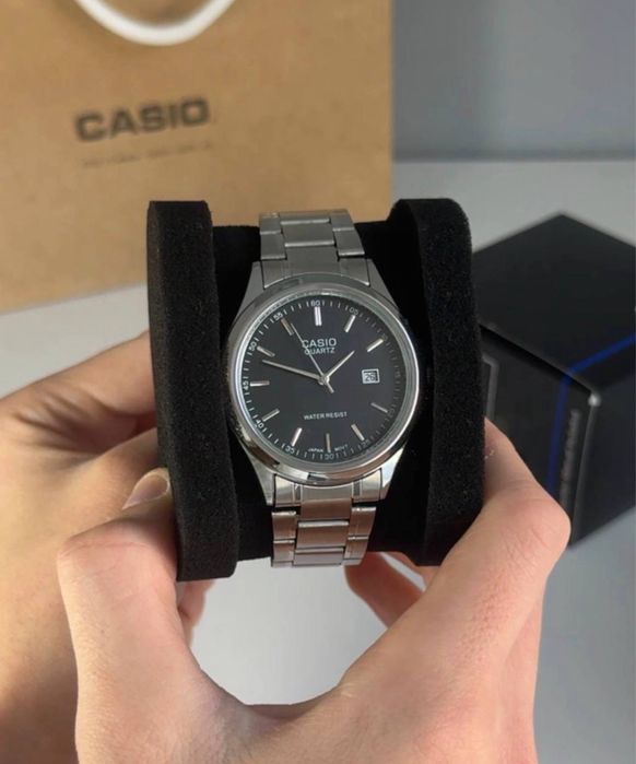Годинники Casio