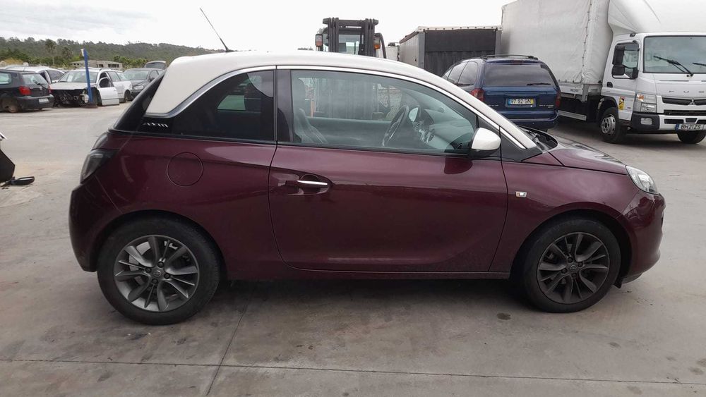 Opel Adam para Peças - 2015