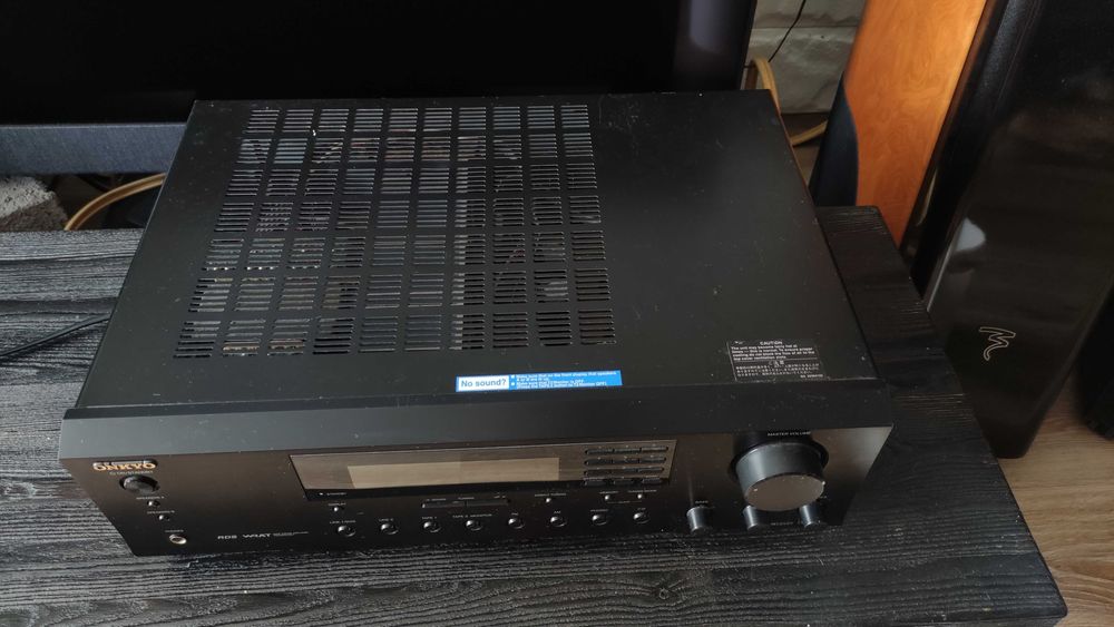 Amplituner Onkyo TX-8255