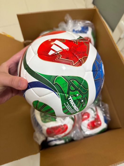 Новий якісний футзальний м'яч Adidas/Адідас Затверджений FIFA