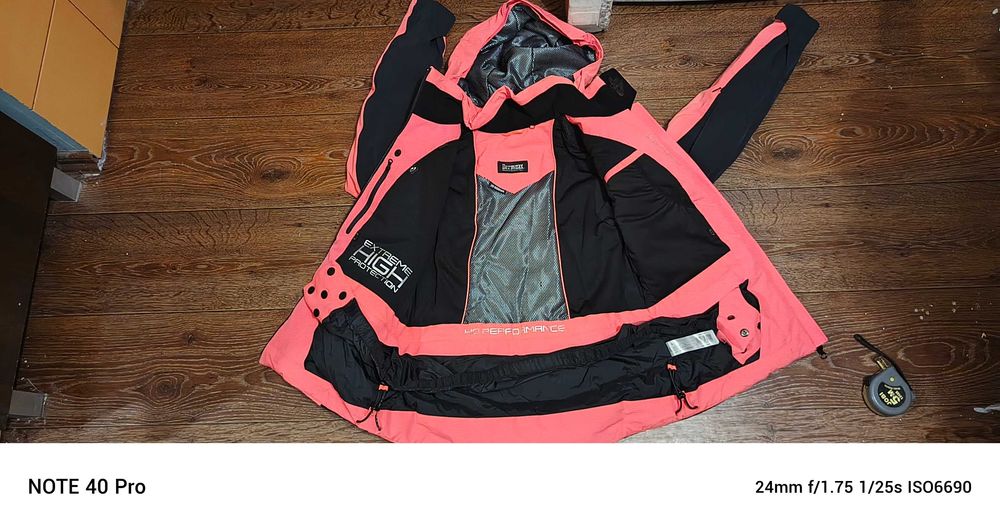 Kurtka narciarska 4F S damska zimowa membrana 20000 dermizax