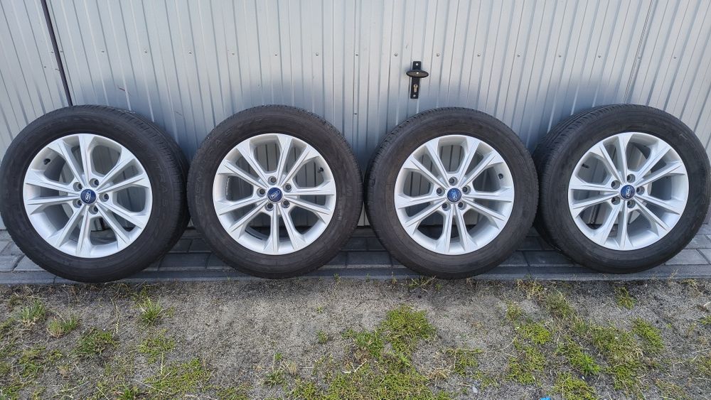 Oryginalne Alufelgi 17"Ford Kuga S-Max 5x108 opony letnie