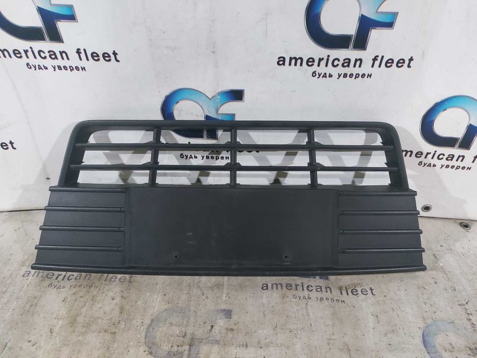 Ford Focus 11-14 Решетка переднего бампера \ Форд Фокус Дорест