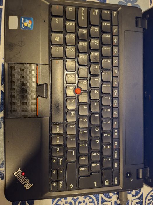 Lenovo ThinkPad Edge E120 – PEÇAS DESDE 3€ (Ecrã, Carregador, RAM, etc.)