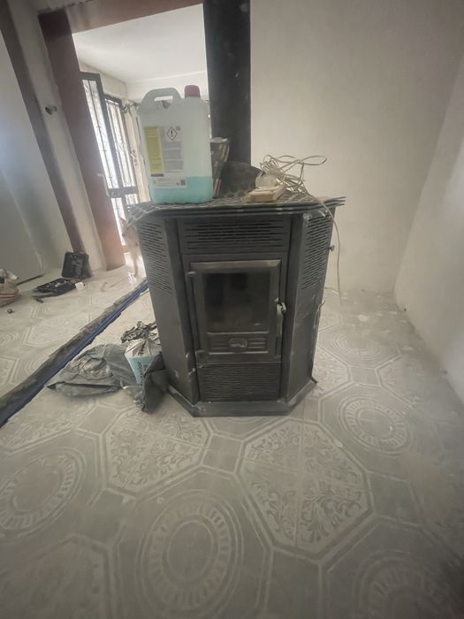 Salamandra a lenha com ventilação