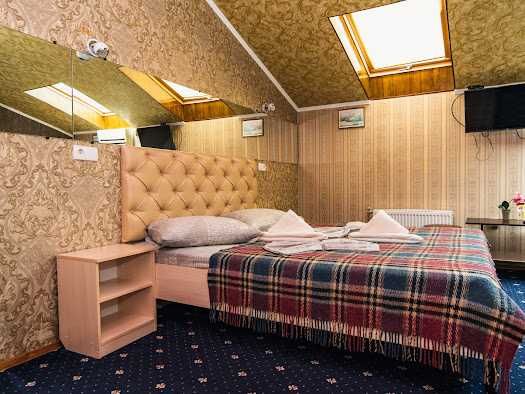 Подобова оренда в Готелі "Унєніж" ,вул. Богдана Хмельнтцького37/1