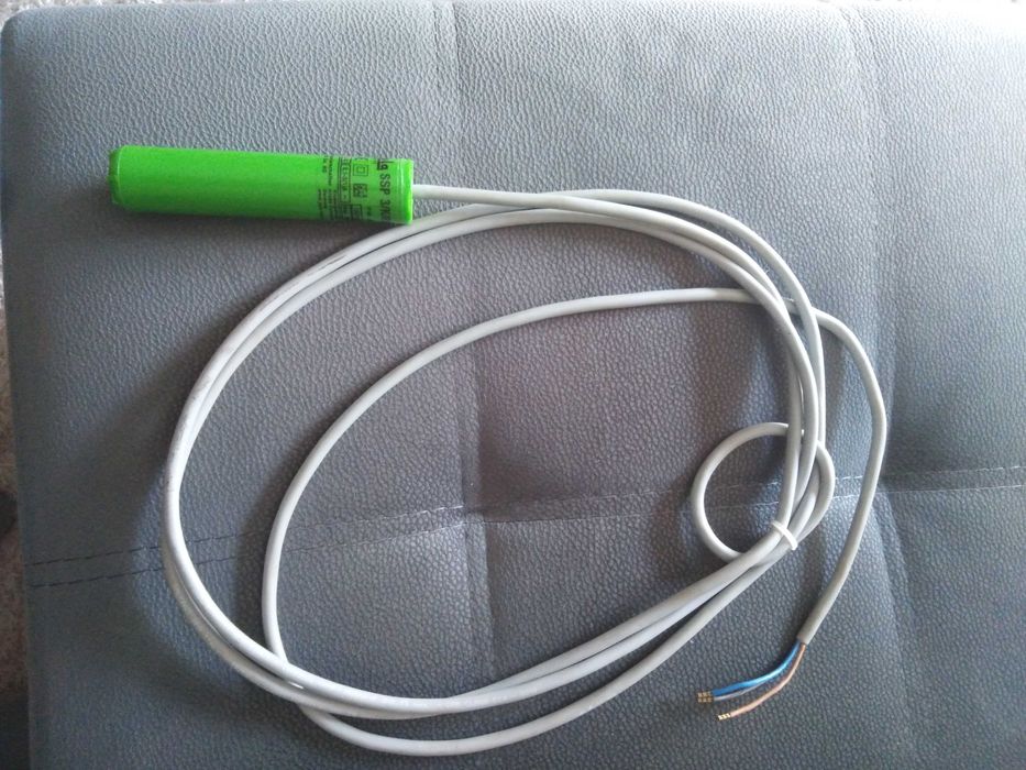 Interruptor de flutuação novo439424323798978561