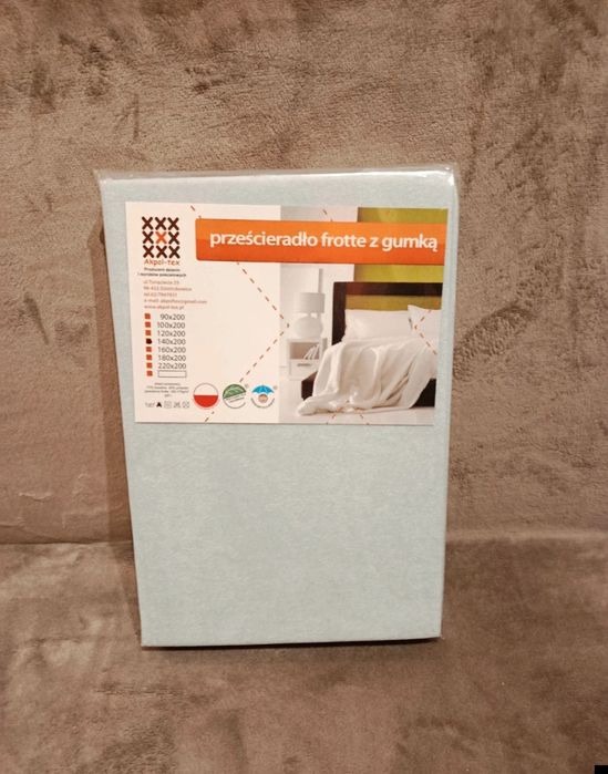Prześcieradło frotte z gumką 140 x 200 cm
