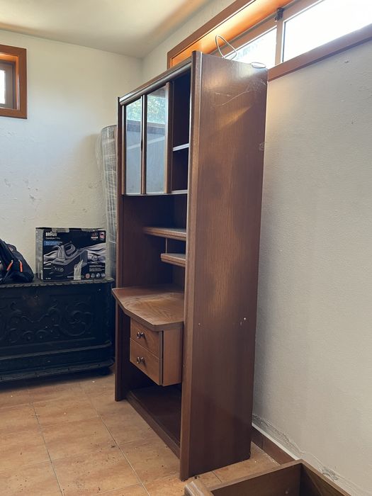 Secretária de madeira