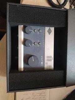 Аудіоінтерфейс Universal Audio Volt 276