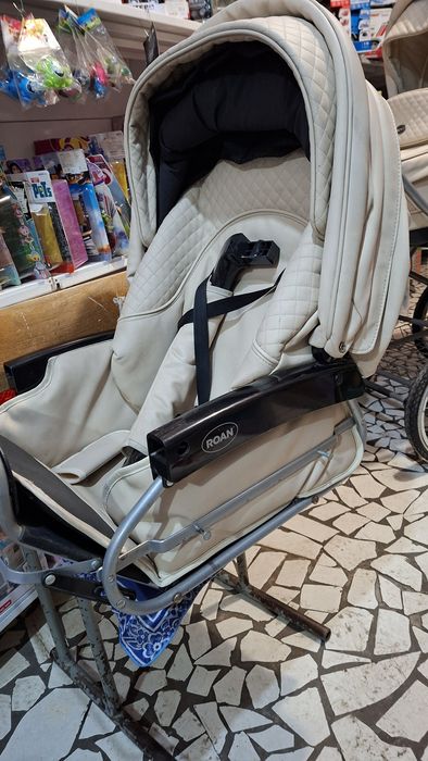 Продам детскую коляску