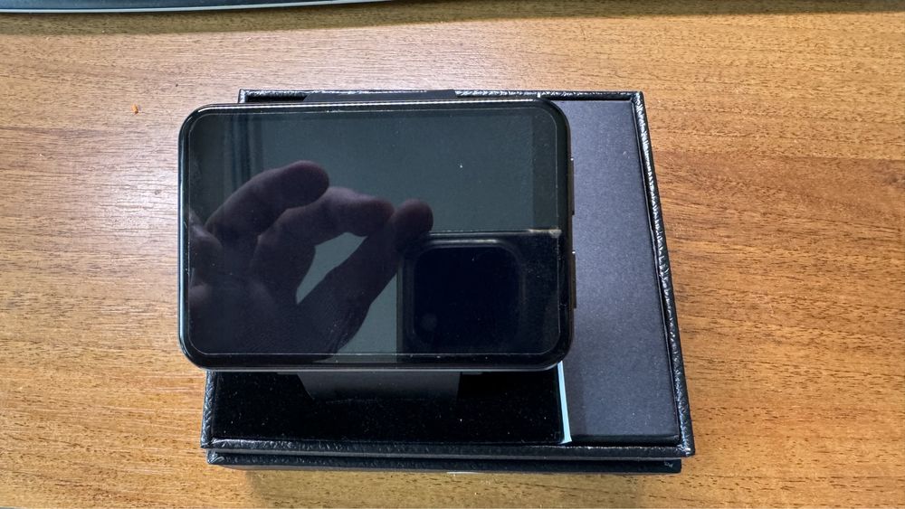 Смарт годинник DM100 3/32, 2.8” IPS (Android 7.1.1, BT, WiFi, GPS, 4G)