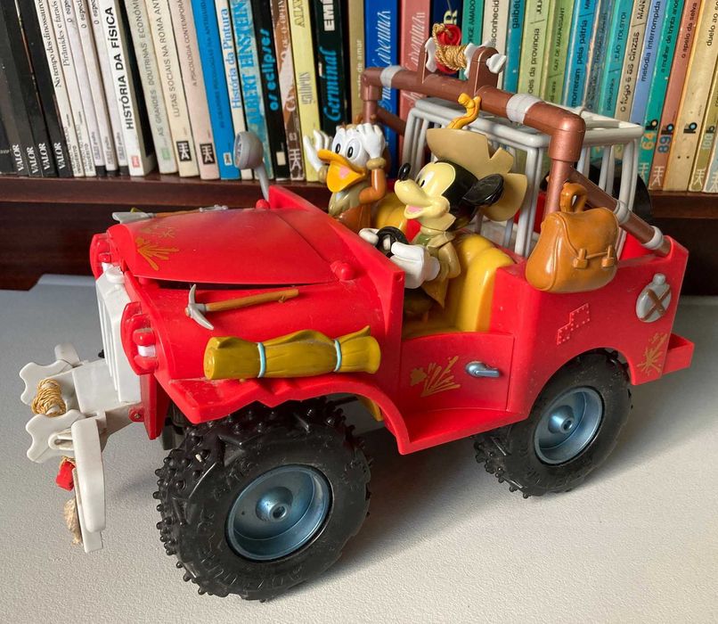 Brinquedo Jipe Mickey's Adventures